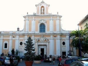 capuaduomofacciata 300x225 1