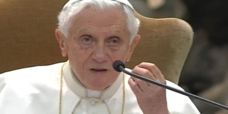 VI IT ART 22434 Ratzinger 01