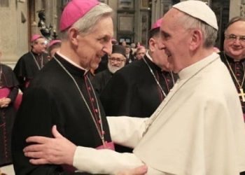 Mons. Dante Lafranconi Papa Francesco1 620x350 1