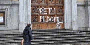 PEDOFILIA PRETI VATICANO SCANDALO 420x292 1