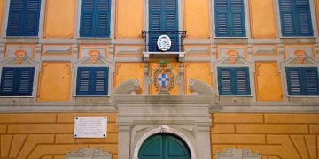 334x250xcentro storico di savona.jpg.pagespeed.ic .KK RVNmUaH
