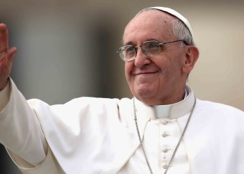 papa francisco2 scaled 1