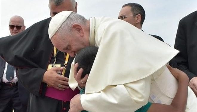 papa francesco bambino peru lapresse 2018 thumb660x453 1