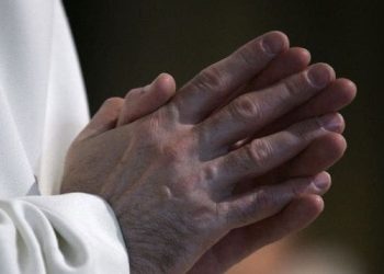 debut avril l eveque de pontoise avait declare qu il ne saurait pas dire si la pedophilie etait un peche une declaration qui avait suscite la polemique 5587643