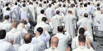Domenica torna APPunti. 8 pagine speciali sul seminario e la formazione dei preti articleimage