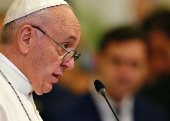 papa francesco 1350 1