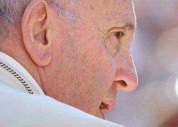 papa francesco 1350