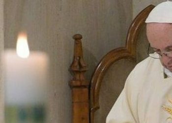 vescovo pedofilia abusi vittime usa america papa francesco vaticano joseph hart 31174231