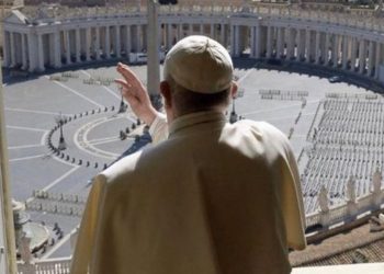 papa francesco affaccio san pietro